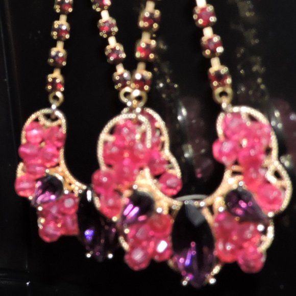 rhinestones!!  fishhook earwire, dangle earrings! PINK & PURPLE   ...   VE2 - Picture 6 of 6